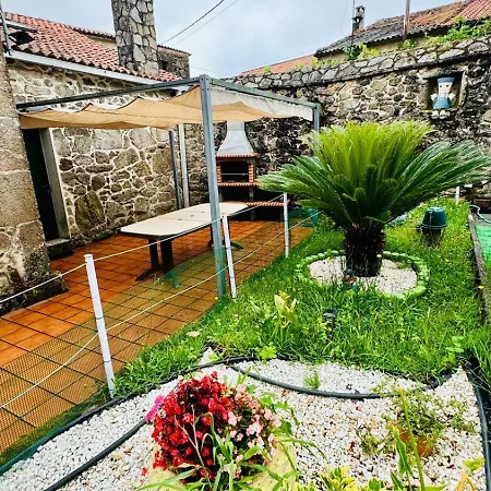 Holiday home Casa A Voada - Rural Con Piscina Privada, Barbacoa Y Juegos