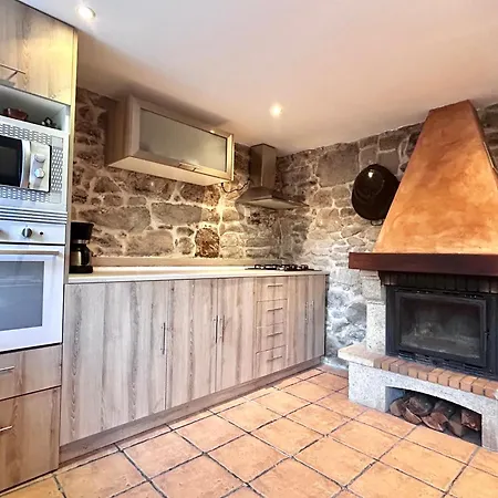 Casa A Voada - Rural Con Piscina Privada, Barbacoa Y Juegos *