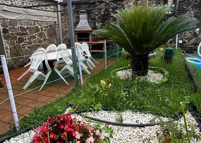 Casa A Voada - Rural Con Piscina Privada, Barbacoa Y Juegos Tatil Evi Muiños