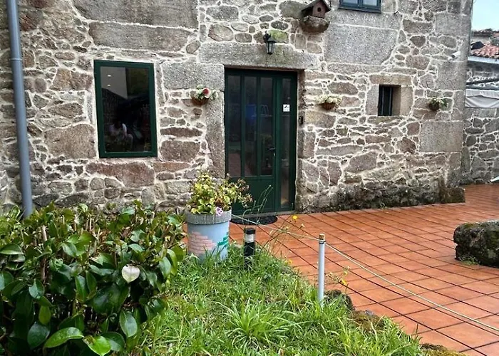 Casa A Voada - Rural Con Piscina Privada, Barbacoa Y Juegos Muiños