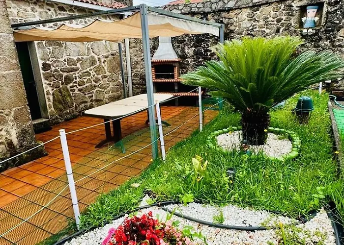 Tatil Evi Casa A Voada - Rural Con Piscina Privada, Barbacoa Y Juegos
