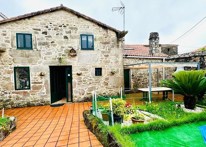 Tatil Evi Casa A Voada - Rural Con Piscina Privada, Barbacoa Y Juegos *