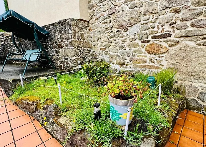 Casa A Voada - Rural Con Piscina Privada, Barbacoa Y Juegos Muiños