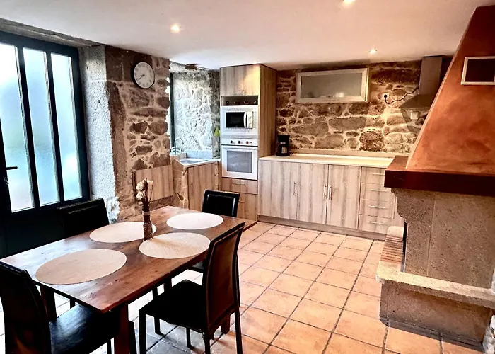 Casa A Voada - Rural Con Piscina Privada, Barbacoa Y Juegos * Muiños