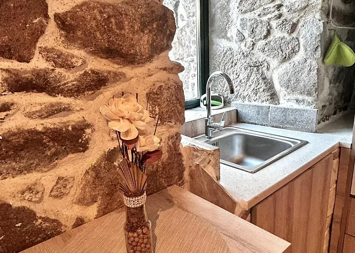 Tatil Evi Casa A Voada - Rural Con Piscina Privada, Barbacoa Y Juegos